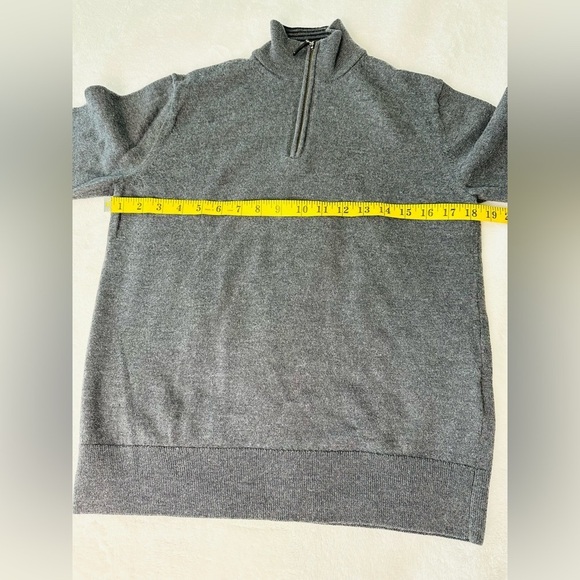 UNTUCKit Belguardo Merino Wool Quarter -Zip Sweater Size Small - Picture 3 of 9